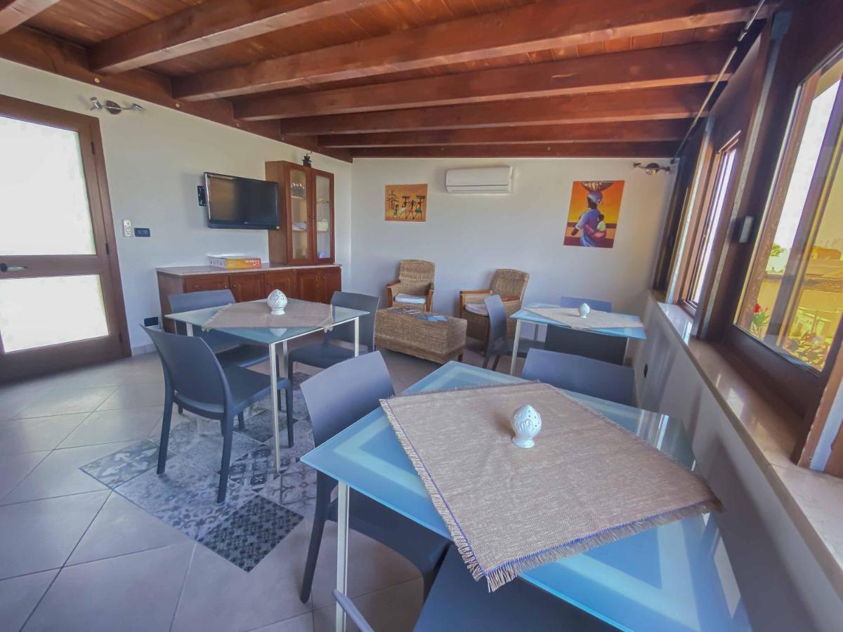 Aparthotel Cortellenica Torre San Giovanni Ugento Bagian luar foto