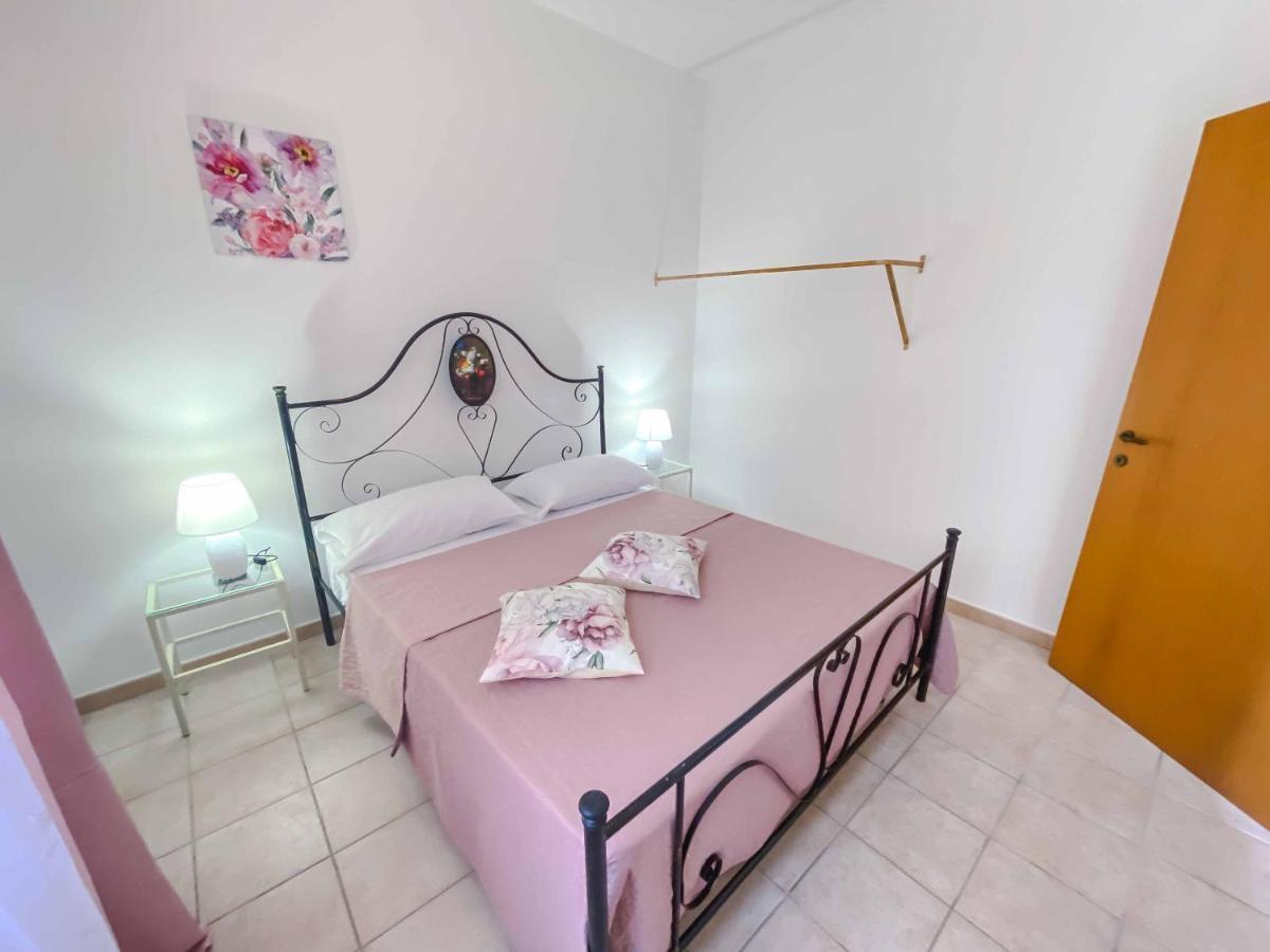 Aparthotel Cortellenica Torre San Giovanni Ugento Bagian luar foto